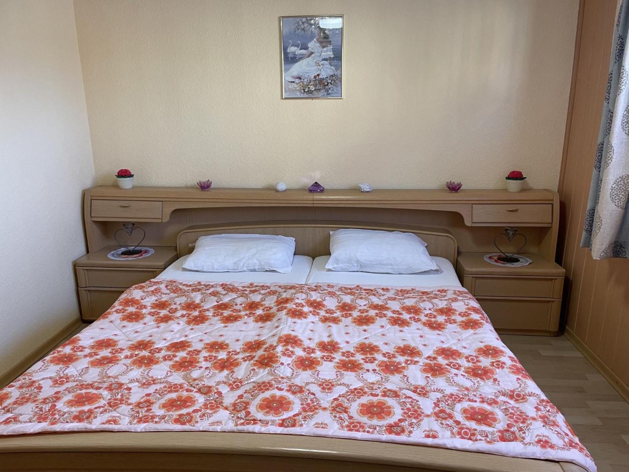Apartment Old Huesung - Muz324 By Interhome Міров Екстер'єр фото